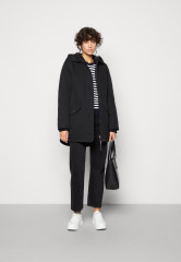 Tommy Hilfiger SORONA PADDED  Winter coat black SORONA PADDED Зимнее пальто черный