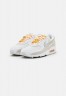 Nike Sportswear AIR MAX 90 Sneaker low white/university gold/sail/light bone AIR MAX 90 низкие кроссовки женские белый/университетское золото/парус/светлая кость