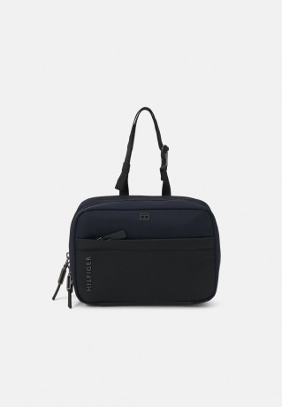 Tommy Hilfiger CITY COMMUTER UNISEX Wash bag space blue CITY COMMUTER UNISEX Сумка для стирки космический синий