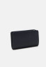 Tommy Hilfiger TIMELESS MED BI FOLD Wallet space blue TIMELESS MED BI FOLD Бумажник космический синий