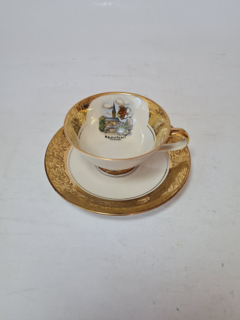Кофейная пара винтажная, белый фарфор с обильной позолотой и изображением Боденского озера г.Родольфцелль, 9,5 x 6 см / 12 см, Германия, 1960-70гг.