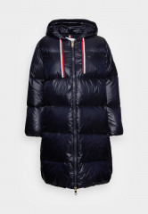 Tommy Hilfiger PADDED PUFFER MAXI Down coat desert sky PUDDED BUFFER MAXI Пуховик небо пустыни