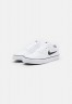 Nike SB CHRON UNISEX Sneaker low white/black CHRON UNISEX Низкие кроссовки женские белый черный