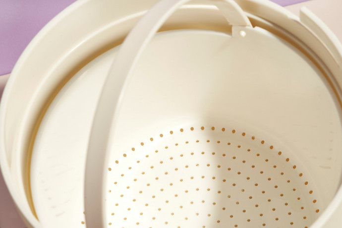 Reishunger Reishunger Reiskocher Mikrowellen Reiskocher, 1,7 Liter, Einfach zu reinigen spulmaschinengeeignet Рисоварка Reishunger Микроволновая рисоварка, 1,7 литра, легко чистится, можно мыть в посудомоечной машине