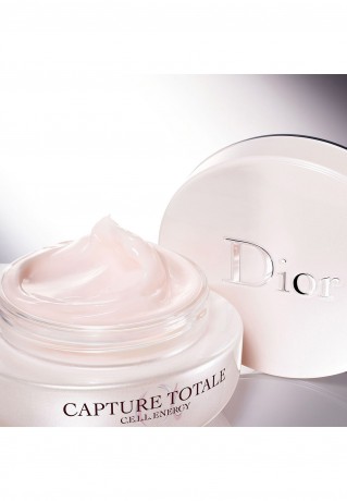 DIOR CAPTURE TOTALE FIRMING & WRINKLE-CORRECTING CREME Anti-Aging transparent CAPTURE TOTAL FIRMING &amp; WRINKLE-CORRECTING CREAM Anti-Aging