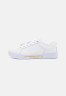 Tommy Hilfiger COURT WITH LACE HARDWARE Trainers white/gold COURT WITH LACE HARDWARE Кроссовки белое золото