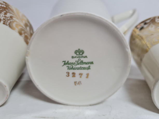 Набор для чая винтажный Johann Seltmann Vahenstrauß Bavaria / 56er с золотым узором, чайник, молочник, сахарница, фарфор, Германия, 1960-70гг.