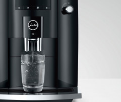 JURA JURA Kaffeevollautomat 15435 E4 Piano Black (EA)  Полностью автоматическая кофемашина JURA 15435 E4 Piano Black (EA)