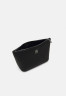 Tommy Hilfiger EMBLEM WASHBAG Wash bag black EMBLEM WASHBAG Мешок для стирки черный