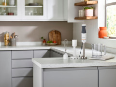 KENWOOD KENWOOD Stabmixer HBM40.006WH Triblade XL, 850 W, 850 Watt, inkl. 3-teiliges Zubehor Set  Ручной блендер KENWOOD HBM40.006WH Triblade XL, 850 Вт, 850 Вт, включая набор аксессуаров из 3 предметов