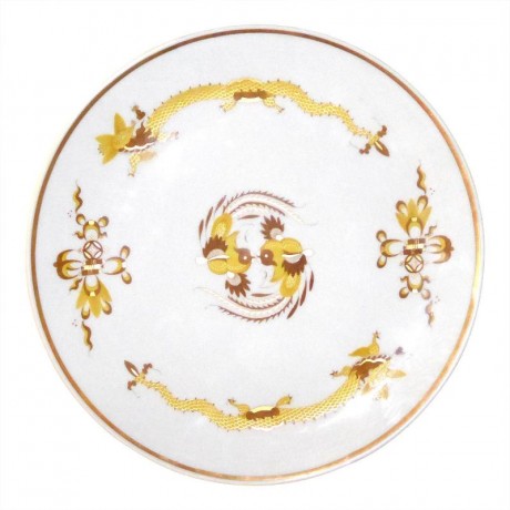 Meissen Meissen  'Neuer Ausschnitt - Reicher Drache gelb goldschattiert mit Goldrand' Wandteller 26 cm Meissen "New Cutout - Rich Dragon желтое золото с золотым оттенком" Настенная тарелка 26 см