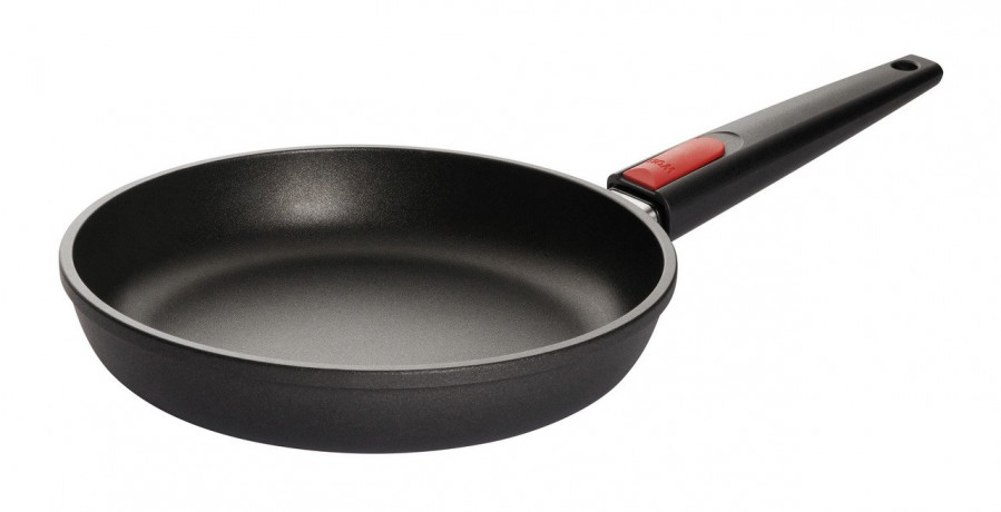 Woll Woll Gusspfanne NOWO TITANIUM schwarz Литая кастрюля из шерсти NOWO TITANIUM