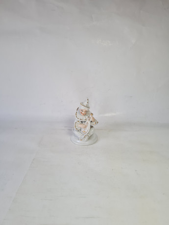 Фигурка винтажная Im Stil Limoges "Белый клоун с мандолиной", фарфор, 11 x 6,5 см, Франция, 1960-70гг.