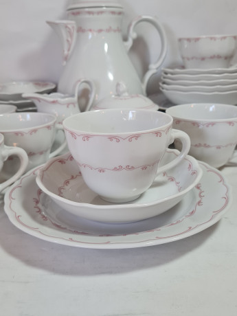 Сервиз чайный винтажный Bavaria на 6 персон, бело-красный декор, фарфор, Германия, 1960-70гг.