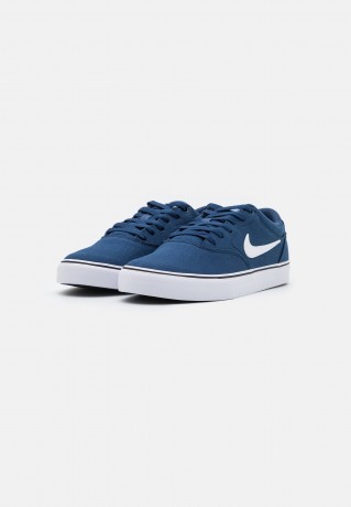 Nike SB CHRON UNISEX Sneaker low navy/white/black CHRON UNISEX Низкие кроссовки женские темно-синий/белый/черный