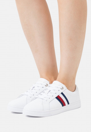 Tommy Hilfiger ESSENTIAL STRIPES  Trainers white ESSENTIAL STRIPES Кроссовки белый