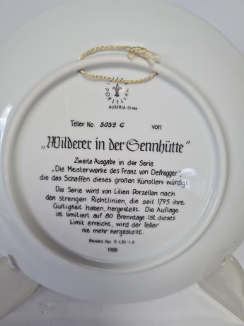 LILIEN PORZELLAN Номерная декоративная тарелка "Браконьеры" Франц фон Дефреггер, 5039C, 20см, Германия, 1988г.