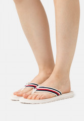 Tommy Hilfiger ESSENTIAL COMFORT  T-bar sandals feather white ESSENTIAL COMFORT Сандалии с Т-образной перемычкой перо белое