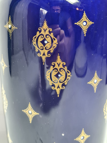 Ваза винтажная Echt Kobalt, синяя с золотистым узором, фарфор, 26 см, ГДР, 1970-80гг.