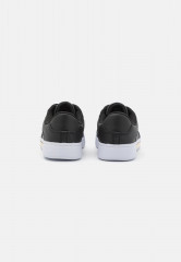 Tommy Hilfiger PREP COURT  Trainers black/gold ПОДГОТОВИТЕЛЬНАЯ СУДА Тренеры черное золото