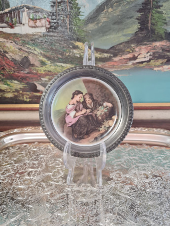 Декоративная тарелка в железной оправе винтажная Neuerer Qualitatsporzellan Bavaria, 12,5 x 2 см, Германия, 1960-70гг.