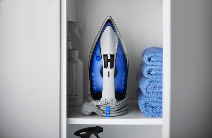 RUSSELL HOBBS RUSSELL HOBBS Dampfbugeleisen 26730-56/RH EasyStore PRO WrapClip, 2400 W  Паровой утюг RUSSELL HOBBS 26730-56/RH EasyStore PRO WrapClip, 2400 Вт