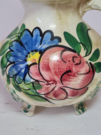 Чайник винтажный Im Stil Bassano на ножках с цветочным декором, керамика, 21 см, Германия, 1960-70гг.