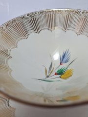 Winterling Marktleuthen Bavaria Чайное трио с позолоченным узором и разноцветными цветами на белом фарфоре, Германия, 1960-70гг.