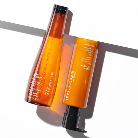 Shu Uemura Hydro-Nourishing Shampoo  Гидропитательный шампунь