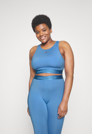 Tommy Hilfiger ESSENTIALS TAPE BRA Medium support sports bra Hydrangea Blue ESSENTIALS TAPE BRA Спортивный бюстгальтер со средней поддержкой гортензия синяя