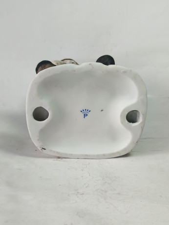 Статуэтка винтажная Dresden "Часовщик", фарфор, 19 см, Германия, 1960-70гг.