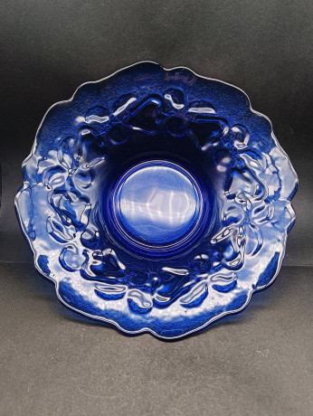 Фруктовница винтажная большая Murano, рельефный фруктовый декор, синее стекло, 27 см, Италия, 1970-80гг.