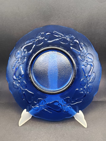 Фруктовница винтажная большая Murano, рельефный фруктовый декор, синее стекло, 27 см, Италия, 1970-80гг.