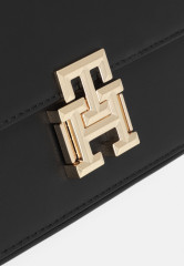 Tommy Hilfiger PUSH  Handbag black ПУШ сумочка черный