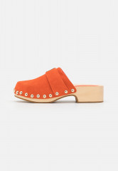Tommy Hilfiger Clogs deep orange засоряет темно-оранжевый