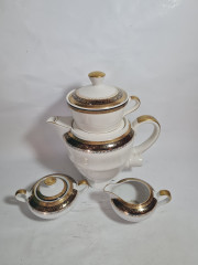 Набор для чая винтажный Neuerer KG / Germany US Zone (Bavaria) с черно-золотым орнаментом - заварочный чайник с электровилкой, молочник и сахарница, фарфор, Германия, 1946-49гг.