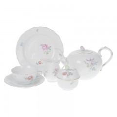 Meissen Meissen  'Neuer Ausschnitt - Blume 2 seitlich leichte Manier gestreut bunt mit Goldrand' Teeservice 6 Personen 21-tlg. Meissen "Новый срез - цветок 2 стороны светлый манер разбросаны красочные с золотым ободком" чайный сервиз 6 персон 21 шт.