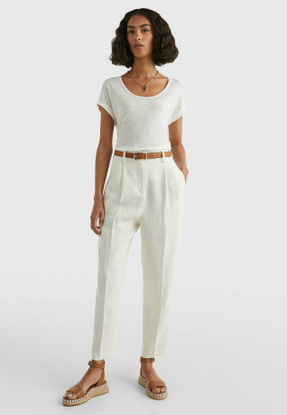 Tommy Hilfiger SCOOP NECK ROLLED SLEEVE Basic T-shirt ecru РУКАВ С ВЫСОКИМ ВЫРЕЗОМ Базовая футболка экрю