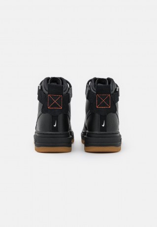 Nike Sportswear AF1 UT 2.0 Sneaker high black/summit white/orange/med brown AF1 UT 2.0 Высокие кроссовки женские черный/саммит белый/оранжевый/средне-коричневый
