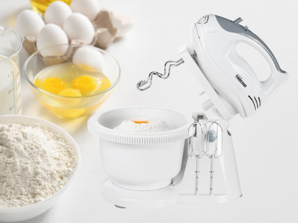 Tristar Tristar Handmixer MX-4152, 200,00 W, mit 5 Leistungsstufen und rotierender 2L Schussel, Weiss Ручной миксер Tristar MX-4152, 200,00 Вт, с 5 уровнями мощности и вращающейся чашей объемом 2 л, белый