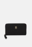 Tommy Hilfiger FLOW LARGE Wallet black FLOW LARGE Кошелек черный