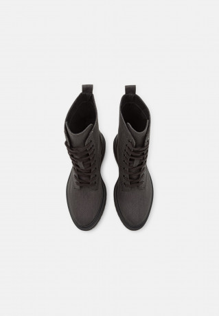 Tommy Hilfiger FEMININE ESSENTIAL Lace-up ankle boots black FEMININE ESSENTIAL Ботильоны на шнуровке черный