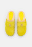 Tommy Hilfiger Clogs vivid yellow засоряет ярко-желтый