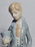 Статуэтка винтажная Im Stil Llardo "Кавалер со шляпой в руке", фарфор, 21 см, Германия, 1960-70гг.