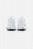 Nike Sportswear W REACT VISION EC22 Sneaker low white/black W REACT VISION EC22 Низкие кроссовки женские белый черный