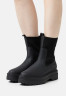 Tommy Hilfiger FEMININE SEASONAL UTILITY Platform ankle boots black FEMININE SEASONAL UTILITY Ботильоны на платформе черный