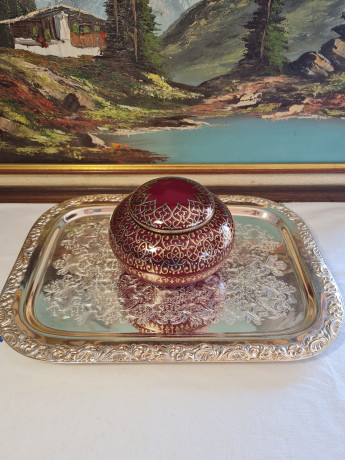 Емкость для хранения винтажная Im Stil Tchibo с крышкой, бордо с золотым узором, керамика, 14 см, Германия, 1960-70гг.