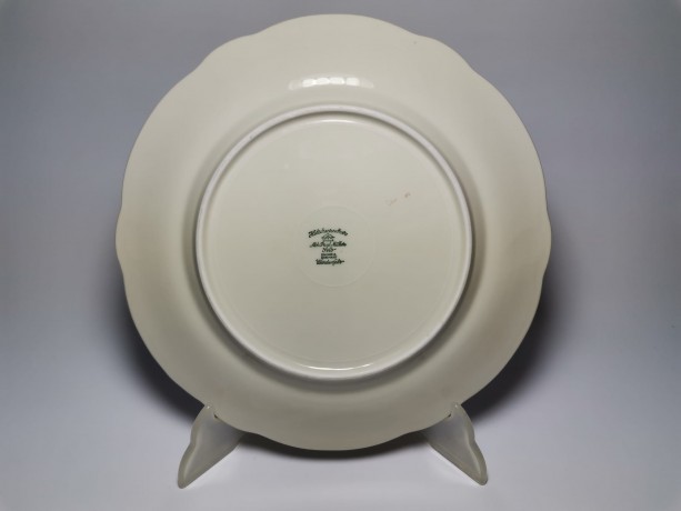 Hutschenreuther Хутченройтер Коллекционная фарфоровая тарелка с позолотой 26см