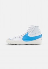 Nike Sportswear BLAZER MID #x27;77 JUMBO UNISEX Sneaker high white/university blue/sail/black/pure platinum/team orange BLAZER MID #x27;77 JUMBO UNISEX — Высокие кроссовки женские белый/университетский синий/парус/черный/чистая платина/командный оранжевый