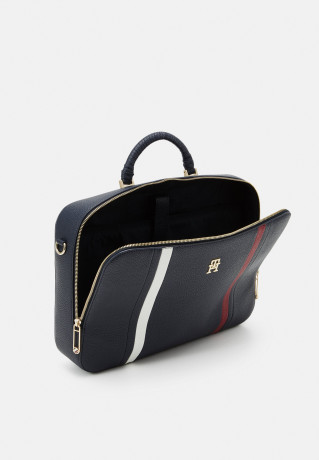 Tommy Hilfiger EMBLEM LAPTOP BAG CORP Laptop bag space blue EMBLEM LAPTOP BAG CORP Сумка для ноутбука космический синий